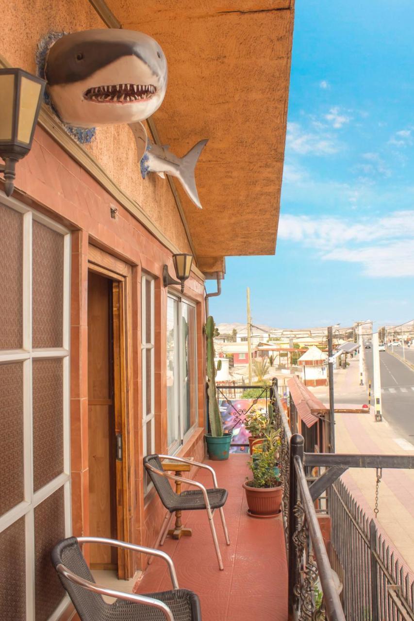 Hostal Inthalassa Калдера Екстериор снимка